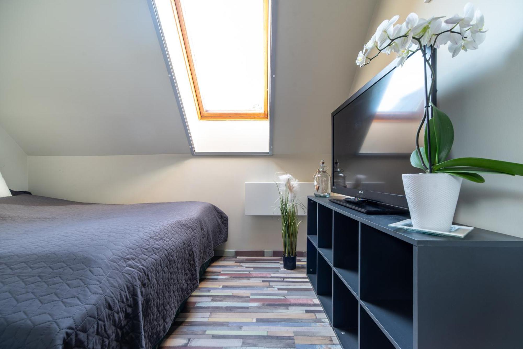 Buzavirag Apartman Keszthely Εξωτερικό φωτογραφία